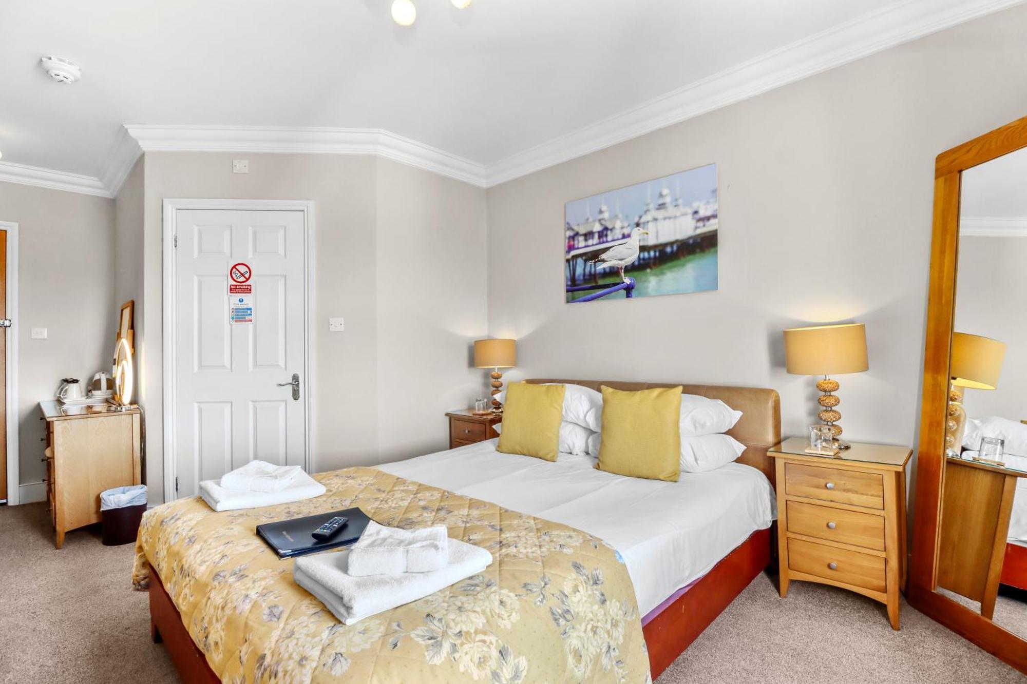 Beach Front Guest House Eastbourne Quarto foto